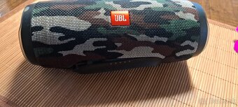 JBL CHARGE 3 reproduktor - 5