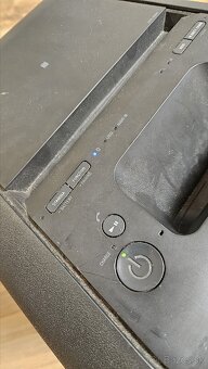 Sony XB90 - 5