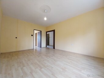 Na predaj 3 izbový byt so záhradkou - 5