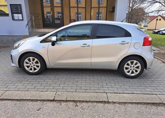 Kia Rio 1,1 CRDi Comfort nafta manuál 55 kw - 5
