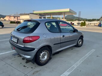 Peugeot 206 1.1 benzín - 5