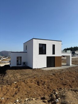 Ponúkame na predaj novostavbu rodinného domu Banská Bystrica - 5