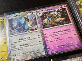 Pokemón MEGA balík B: 100ks kariet v obaloch s EX a darček - 5