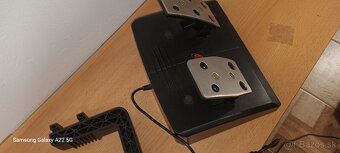 Predám herný volant genesis seaborg 400 - 5