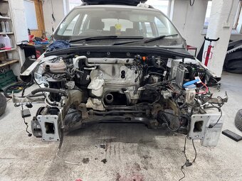 Karoseria skoda octavia 3 2014 - 5