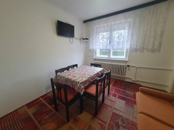Prenajmeme rodinný dom pre skupinu pracovníkov vo Vrábľoch - 5