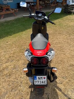 Aprilia SR STREET 50 - 5