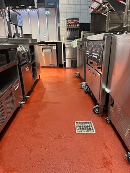 Ponúkame upratovanie - 5