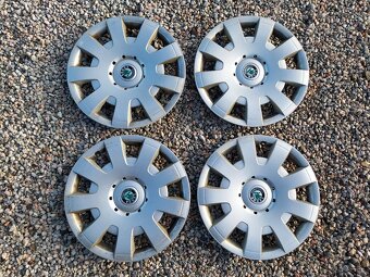 Kryty kolies puklice original  Skoda VW 15"16" - 5