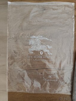 Burberry - 5