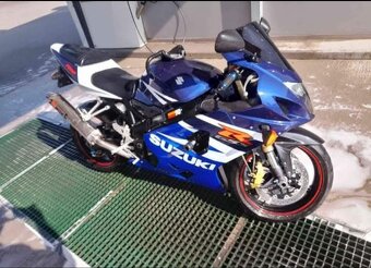 Suzuki gsxr 750 k5 - 5