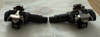 Pedále MTB: Shimano Deore XT PD-T8000 + Shimano PD-M505 - 5