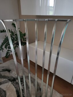 Exkluzívny set. Jedálenský stôl, stoličky a luster. - 5