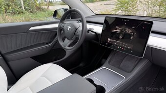 Tesla Y LR Dualmotor - 5