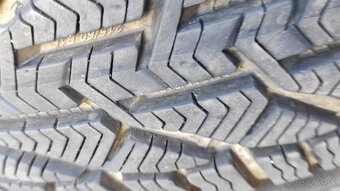 Predám pneumatiky - 5