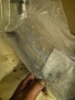 Predam cistonovy katalyzator - 5