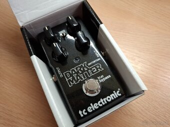 Predám pedál TC Electronic Dark Matter Distortion - 5