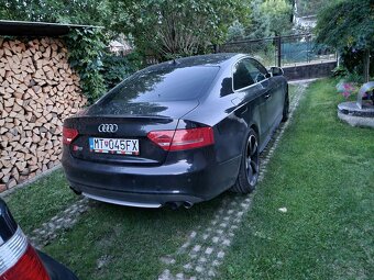 Výfuk Audi - 5