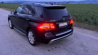 Mercedes ML350 - 5