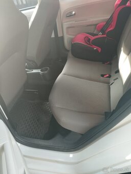 Volkswagen UP E-UP - 5
