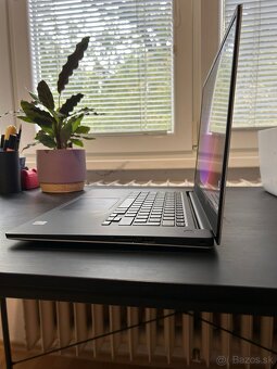 Dell XPS 15 – 16 GB RAM, 512 GB SSD - 5