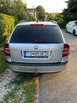 Octavia 2 1,9Tdi - 5