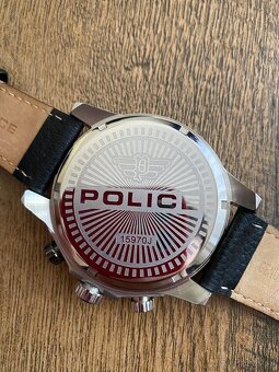 Police - 5