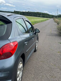 Peugeot 207 1.6 HDi 66 kW, r.v. 2006, šedá metalíza - 5