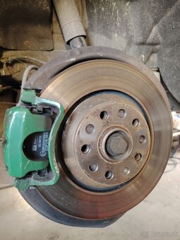 Brzdy Passat B6 3,2Fsi 184Kw - 5