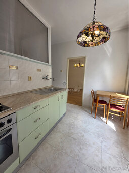 NA PREDAJ 1 IZBOVÝ BYT NA ULICI TOLSTÉHO 1, KOŠICE - SEVER - 5