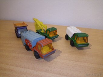 Staré hračky - autíčka Atlas - 5