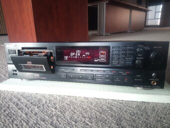 Sony DTC 57 ES - 5