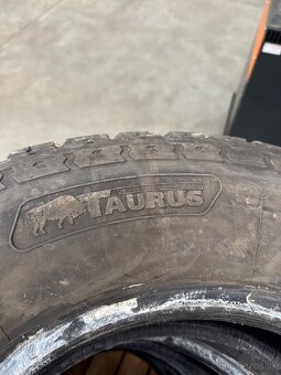 Taurus road terrain 245/75R16 - 5