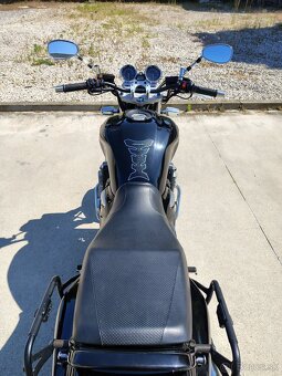 YAMAHA XJR 1300 - 5