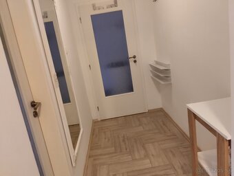 DS CENTRUM ZARIADENÝ 1izb BYT PARKOVANIE - 5
