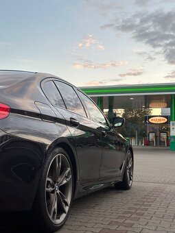 BMW M550d xDrive HUD/Autopilot/HK/Masaž/360/WEBASTO - 5