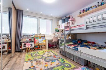 NA PREDAJ,ZREKONŠTRUOVANÝ 3 – IZB. BYT, KE – KVP - 5