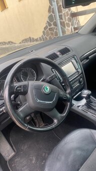 Skoda Octavia 4x4,DSG Laurin&Klement 2012 - 5