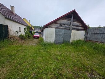 Na predaj vidiecky dom + 3 x garáž + hospod.budova + záhrada - 5