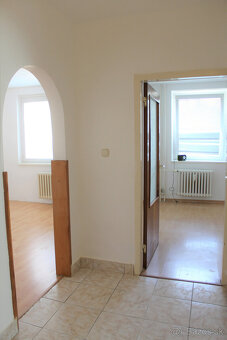 Prenájom 3 izbový byt Galanta - 5