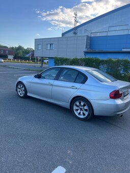 BMW e90 320d - 5