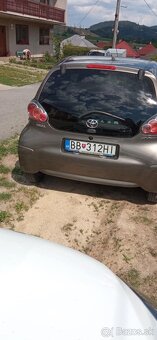 Predam Toyota Aygo r.v.2013 automat - 5