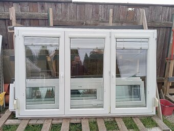 Plastové okná 135x210 trojka - 5