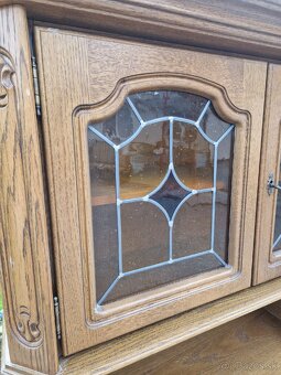 Kredenc. Pribornik. - 5