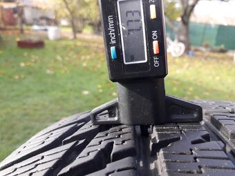 235/55 r18 zimne pneumatiky - 5