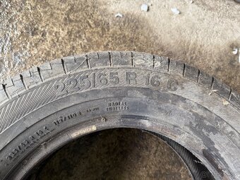 Barum vanis 2     225/65/16c - 5