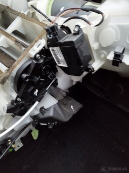 Peugeot 308 kurenie - 5