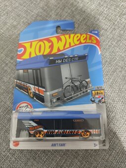 Hot Wheels autíčka - autobusy - 5