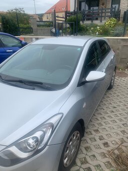 Predám Hyundai i30 1.6 2013 - 5