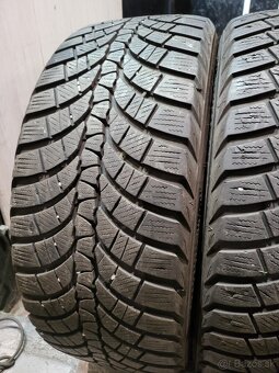 245/45 R19 Kumho zimne pneumatiky - 5